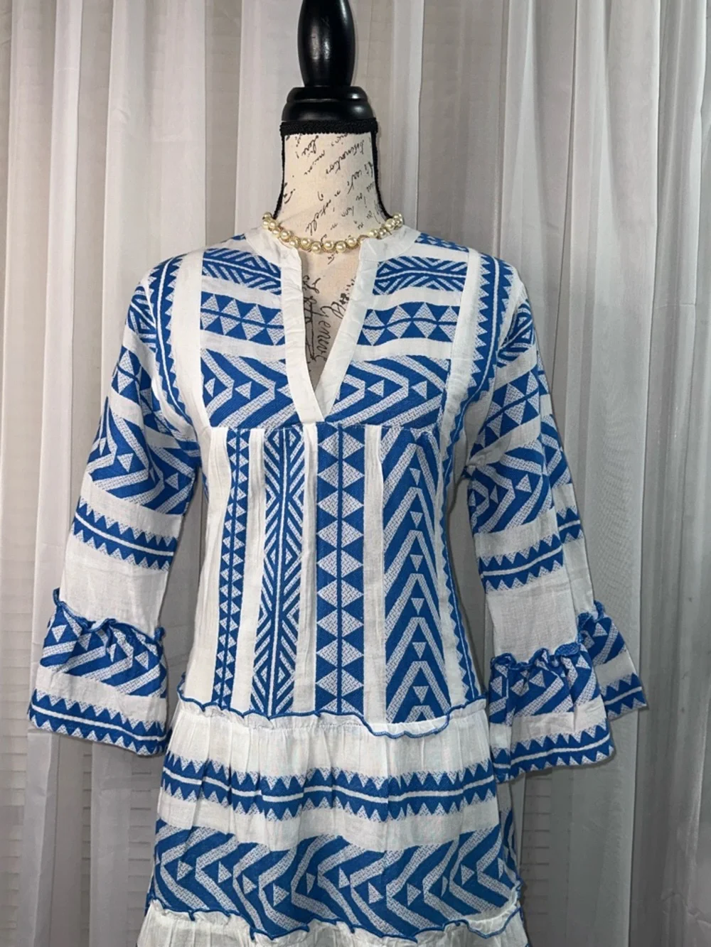 THML Light Blue and White Women's Top - Picture 3 of 9